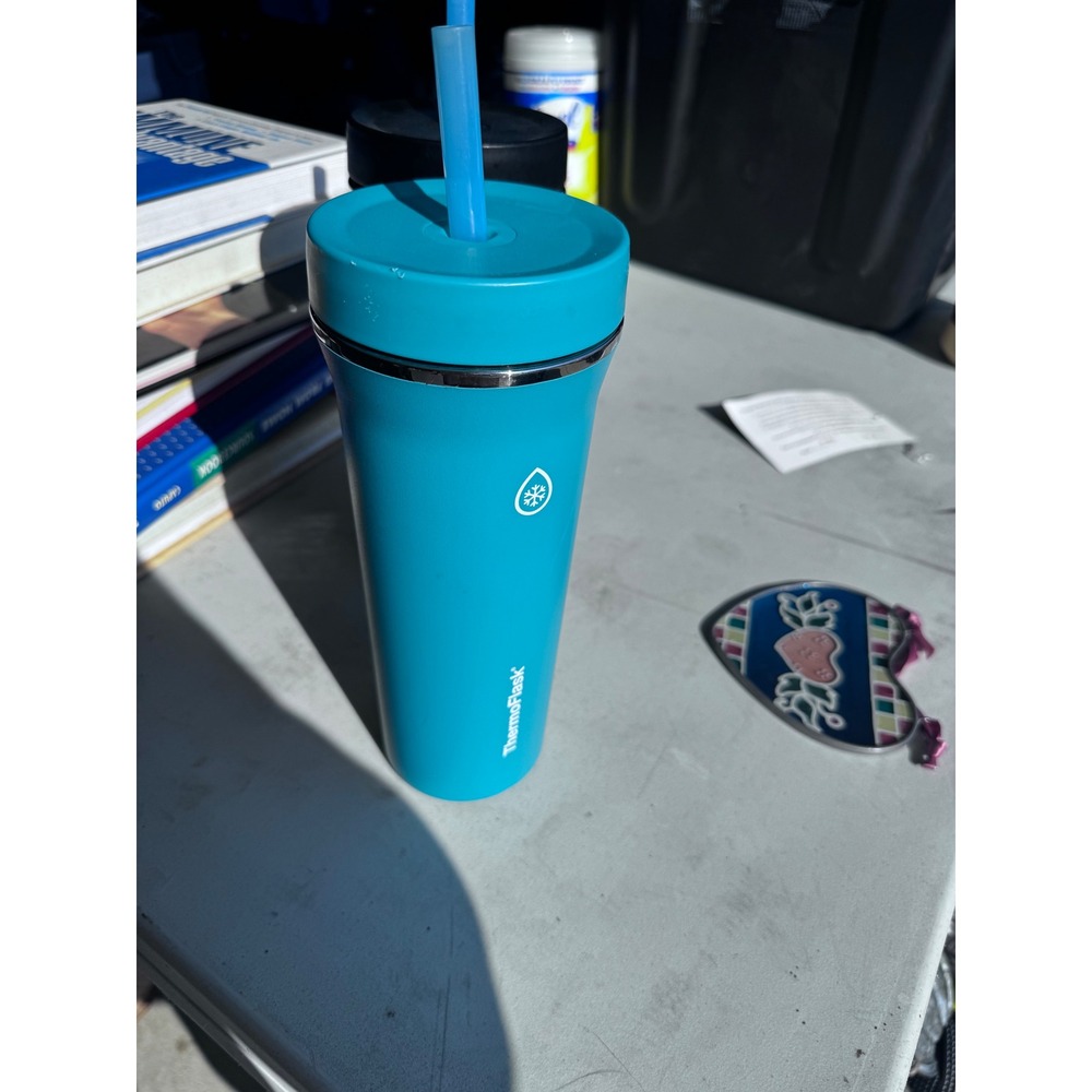 ThermoFlask Insulated Stainless Steel Tumbler with Straw Cyan Blue 24oz Cup